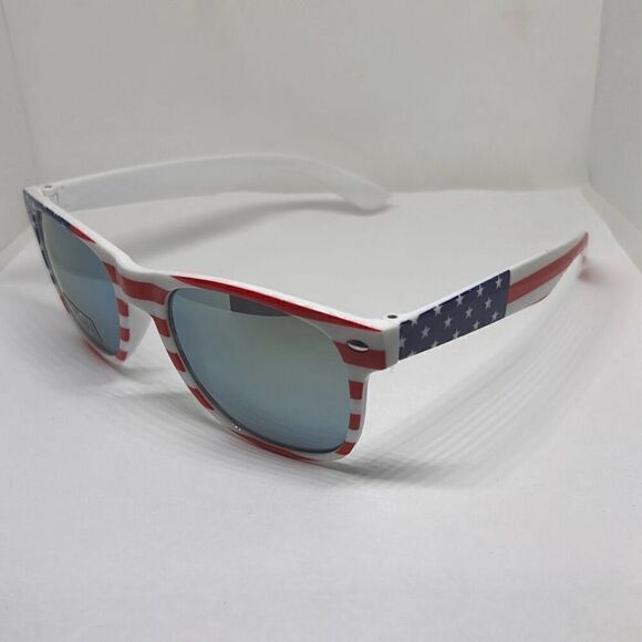 Patriotic retro unisex classic USA sunglasses - Picture 1 of 3
